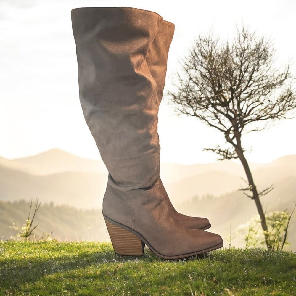 Charles David Slouchy Over-the-Knee Boots 9M Faux Suede Western Pointed Toe Chic